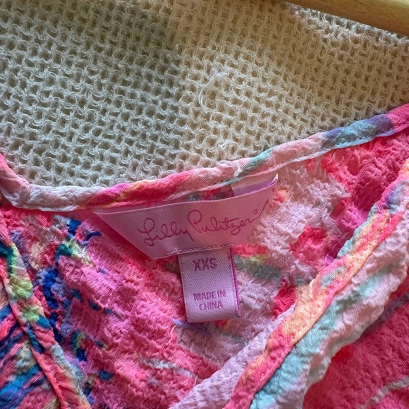 Lily Pulitzer Vibrant Pink Floral Women's Top - Picture 4 of 4